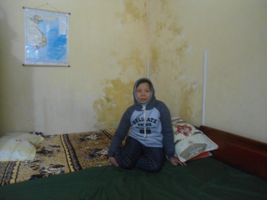 Chị Dinh có hoàn cảnh khó khăn

