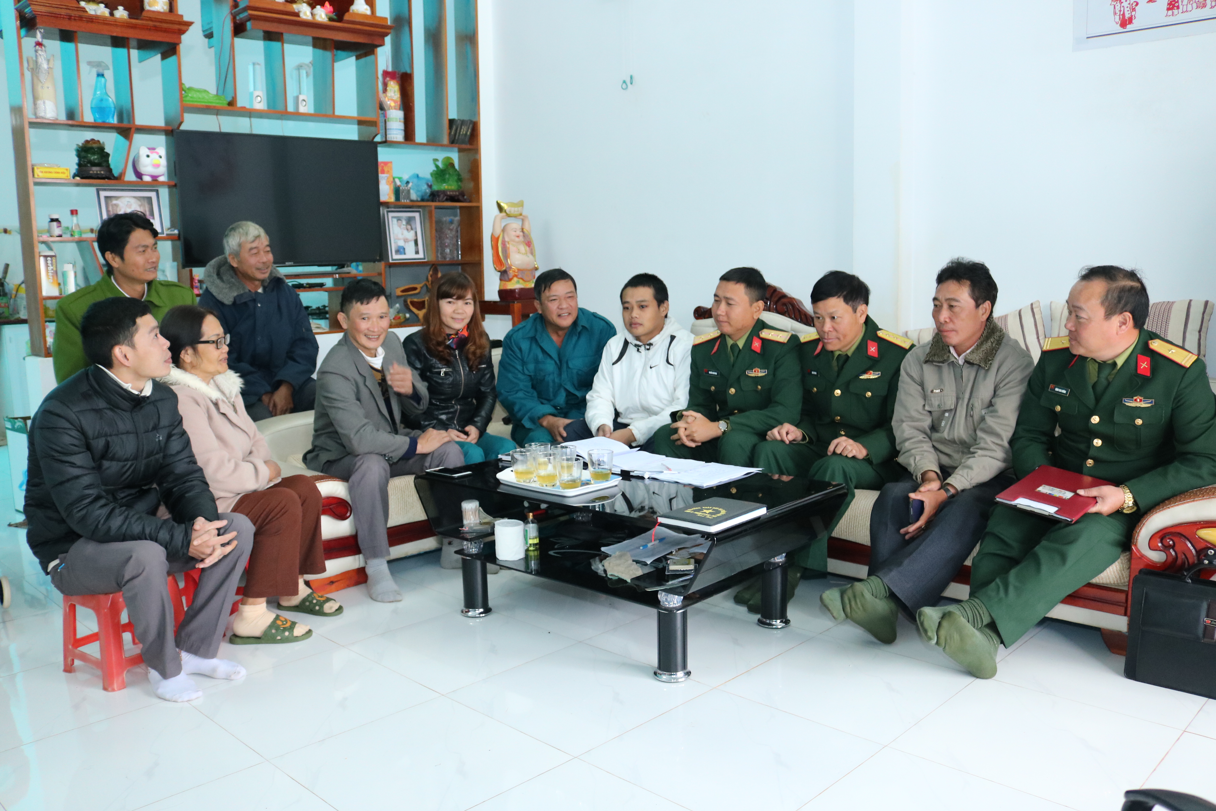 Sẵn sàng lên đường theo tiếng gọi Tổ quốc