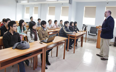 Đào tạo bằng kép có dễ?