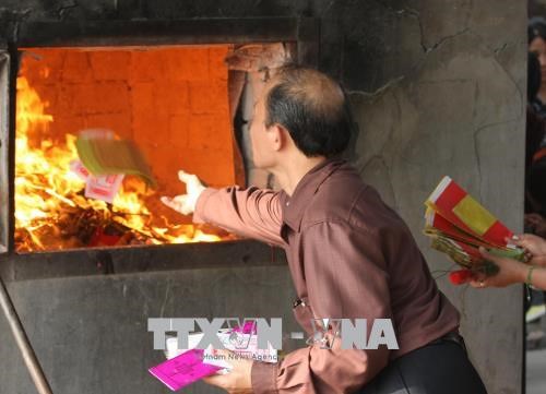 LÀM TRONG LÀNH ĐỜI SỐNG TÂM LINH