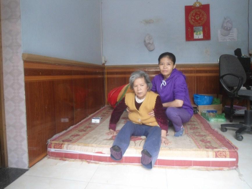 Gia cảnh khó khăn của em gái liệt sĩ

