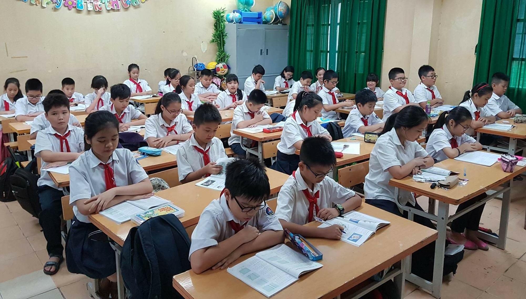 Phát triển năng lực giao tiếp và thẩm mỹ cho học sinh