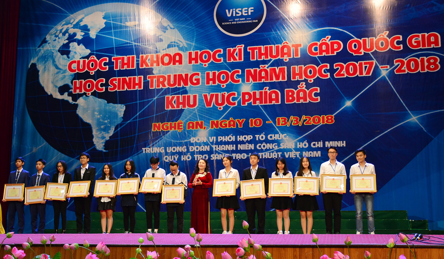 Bế mạc Cuộc thi Khoa học kỹ thuật cấp quốc gia học sinh trung học