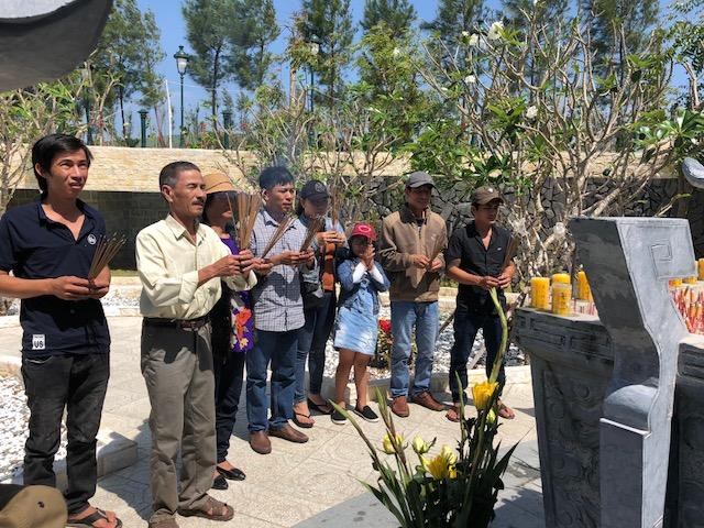 Linh thiêng nơi các anh về

