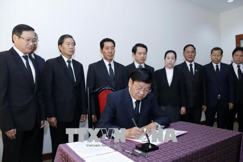 Lễ viếng và mở Sổ tang tưởng nhớ nguyên Thủ tướng Phan Văn Khải tại nhiều nước trên thế giới

