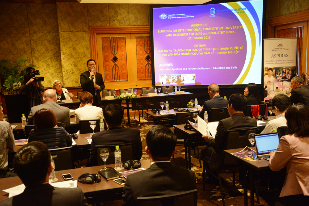 Kinh nghiệm xây dựng đại học có tính cạnh tranh quốc tế