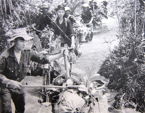 Sâu sát cơ sở, kịp thời tháo gỡ vướng mắc

