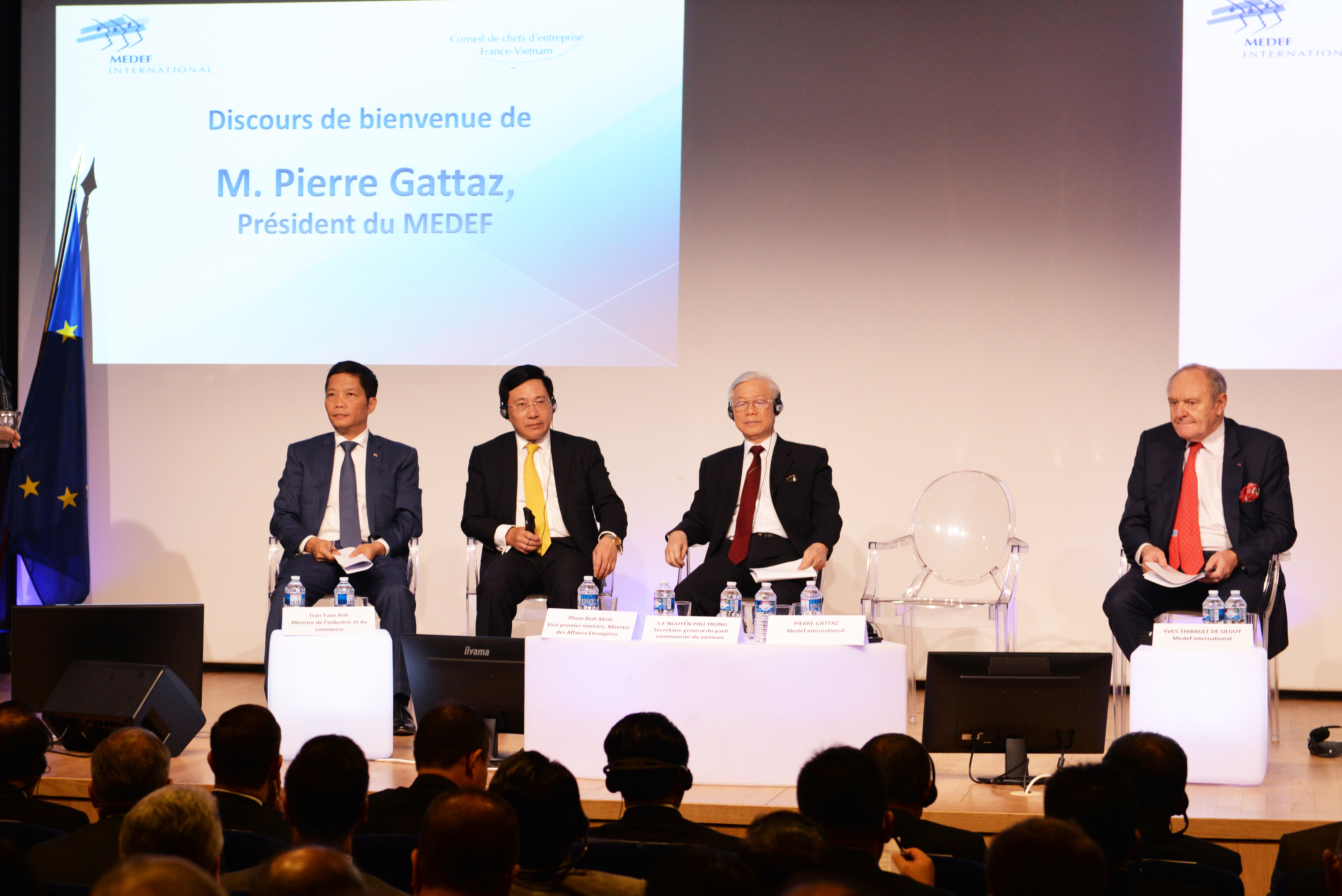 Tổng Bí thư Nguyễn Phú Trọng gặp gỡ các doanh nghiệp hàng đầu của Pháp