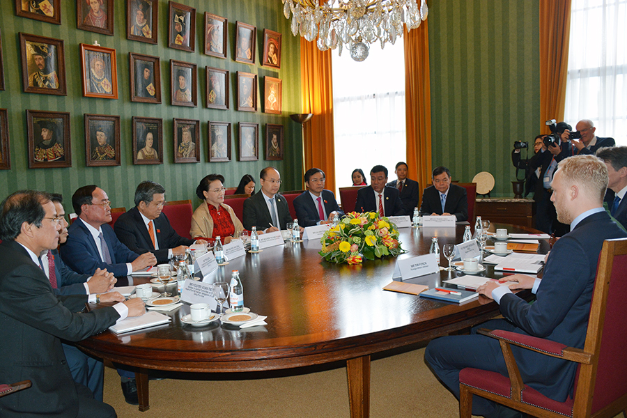 Tinh thần lạc quan và ý thức tuân thủ cam kết quốc tế đã gắn kết hai dân tộc Việt Nam - Hà Lan