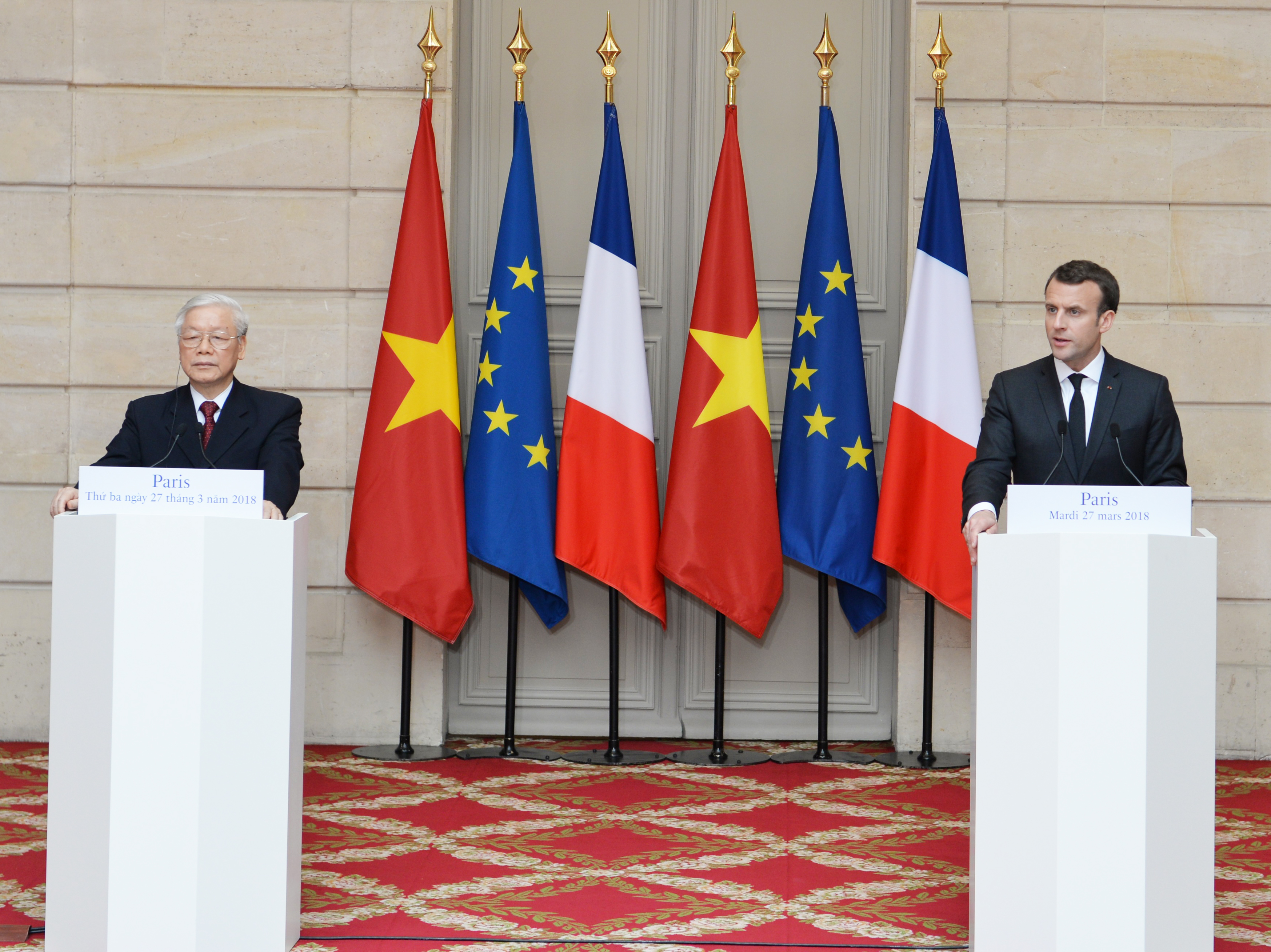 Tổng Bí thư Nguyễn Phú Trọng hội đàm với Tổng thống Cộng hòa Pháp Emmanuel Macron