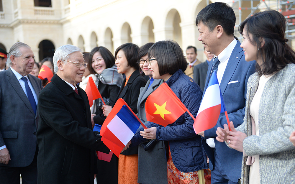 Tổng Bí thư Nguyễn Phú Trọng kết thúc tốt đẹp chuyến thăm chính thức Cộng hòa Pháp, bắt đầu chuyến thăm cấp nhà nước Cộng hòa Cuba

