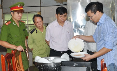 Hà Nội: Tăng cường thanh tra, kiểm tra đột xuất an toàn vệ sinh thực phẩm
