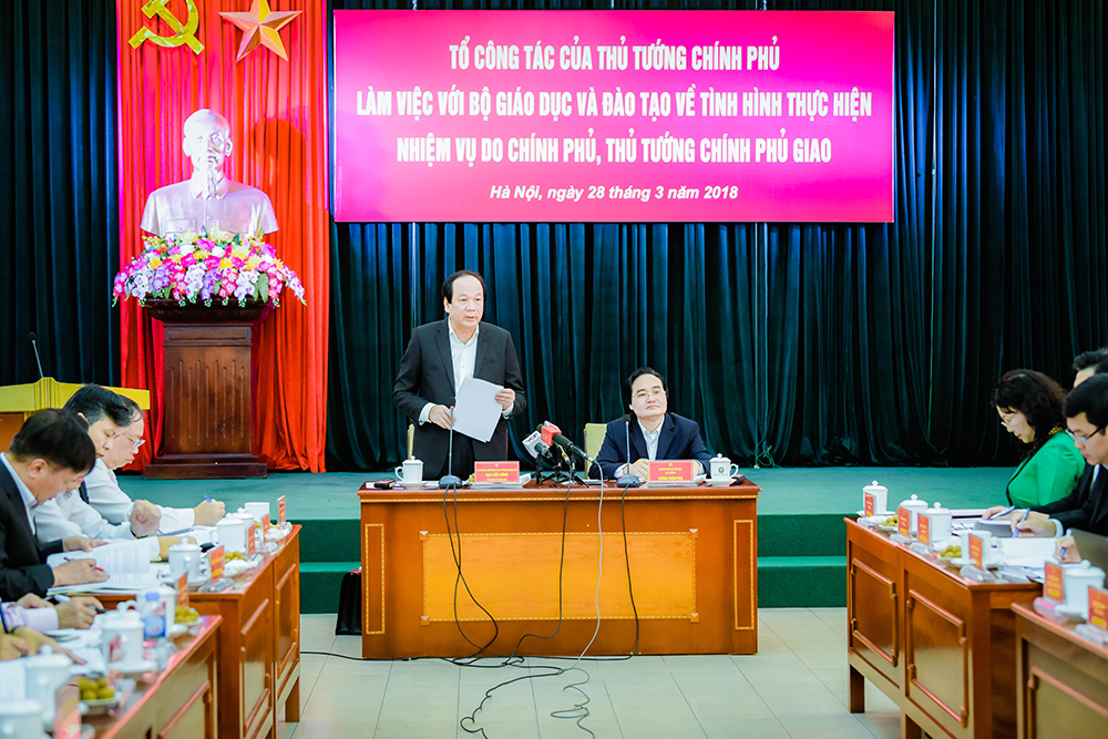 Thủ tướng lưu ý Bộ GD-ĐT 6 vấn đề cần khắc phục trong thời gian tới

