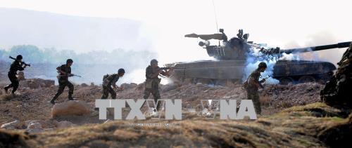 Quân đội Nga diễn tập bắn đạn thật tại Armenia