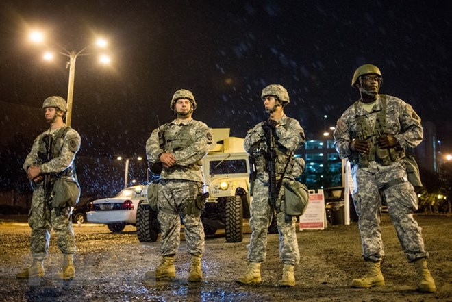 Mỹ triển khai Lực lượng vệ binh quốc gia tới biên giới Mexico 