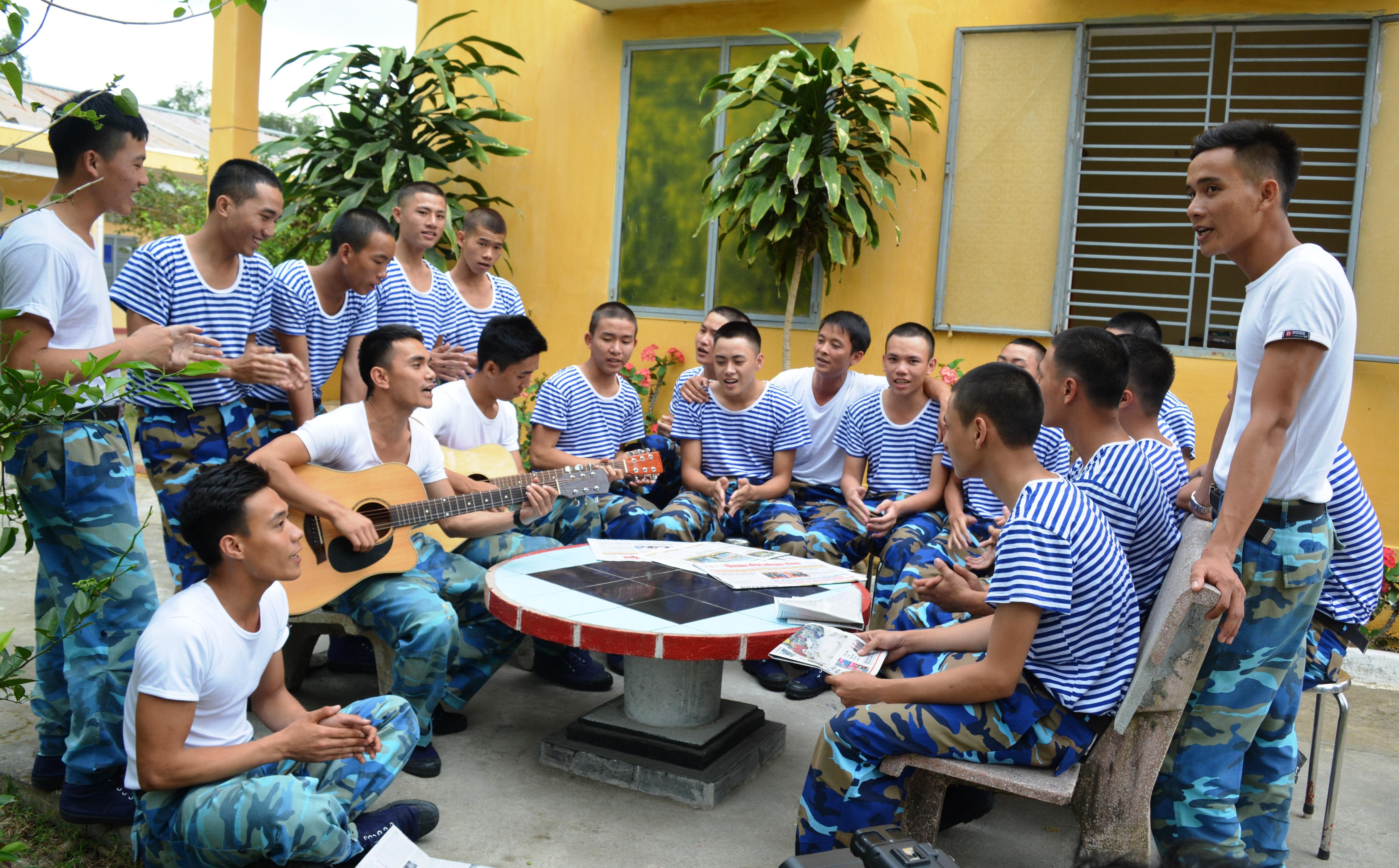 Ấm áp niềm tin “đơn vị là nhà, đồng đội là anh em”