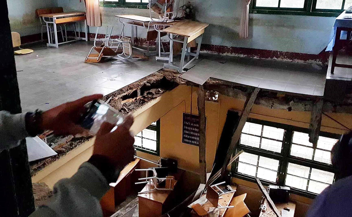 Để xảy ra nhiều sai phạm, hiệu trưởng bị điều xuống làm giáo viên