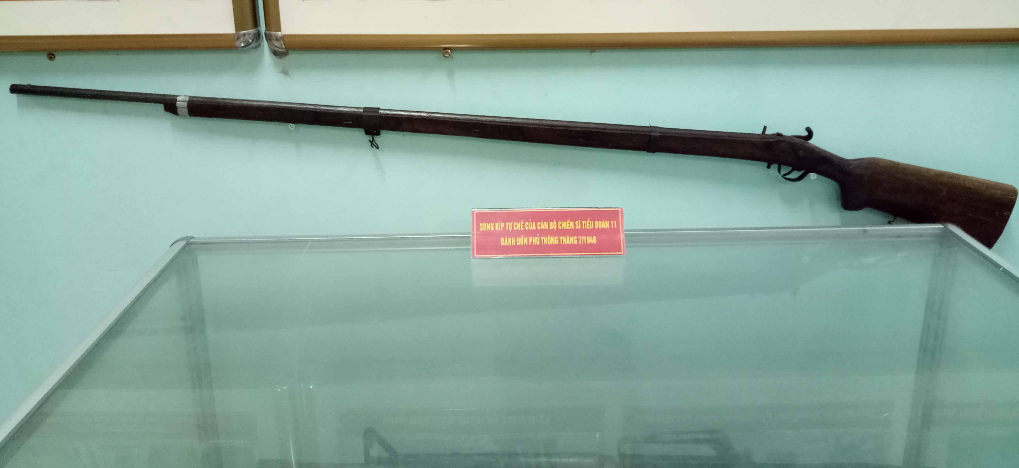 Súng kíp tự chế đánh đồn Phủ Thông