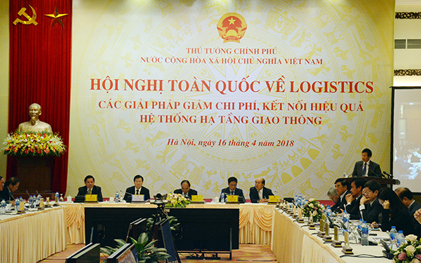 Thủ tướng Chính phủ chủ trì hội nghị bàn giải pháp giảm chi phí logistic