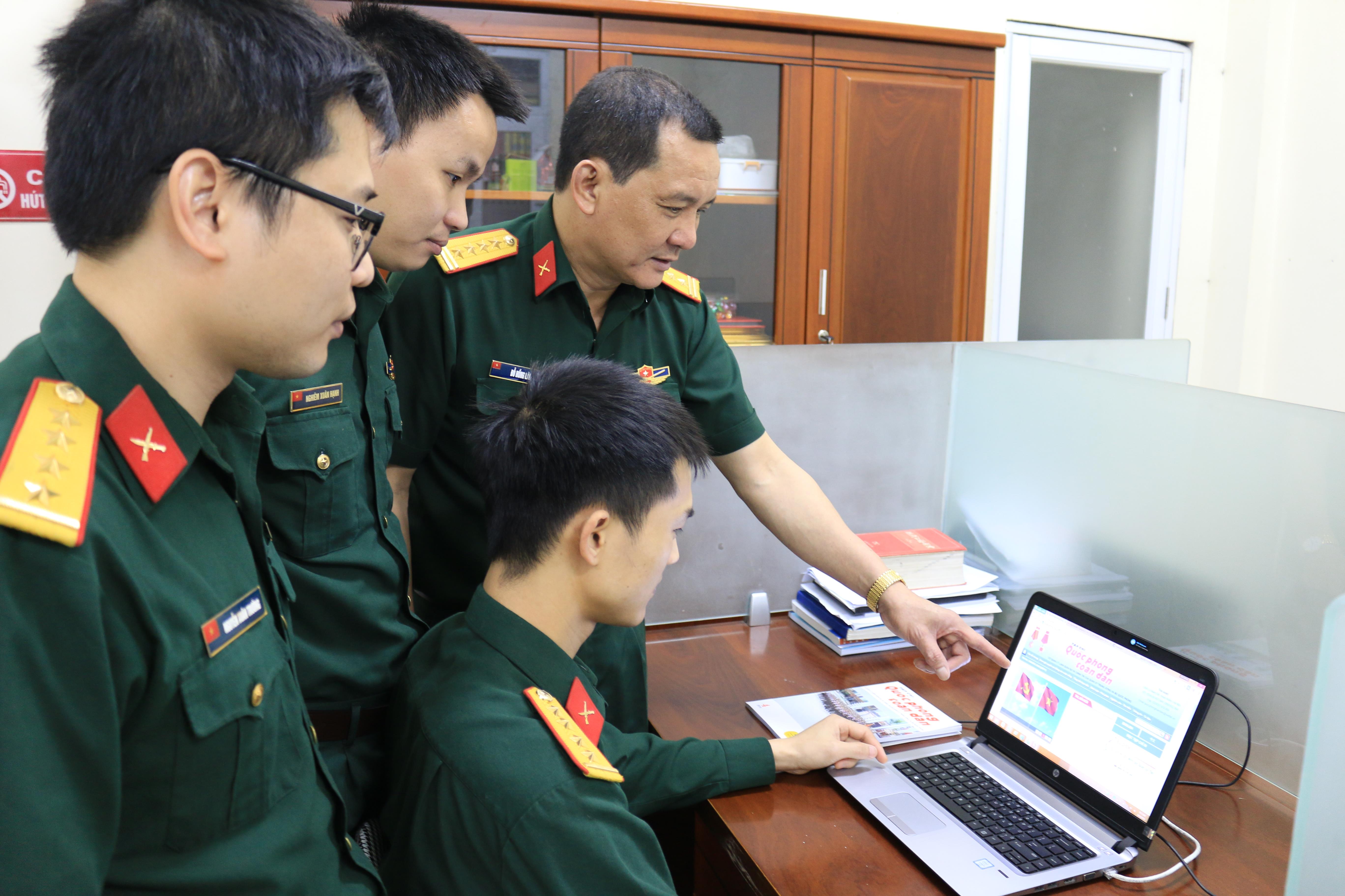 Xứng đáng là cơ quan lý luận quân sự và chính trị bảo vệ Tổ quốc

