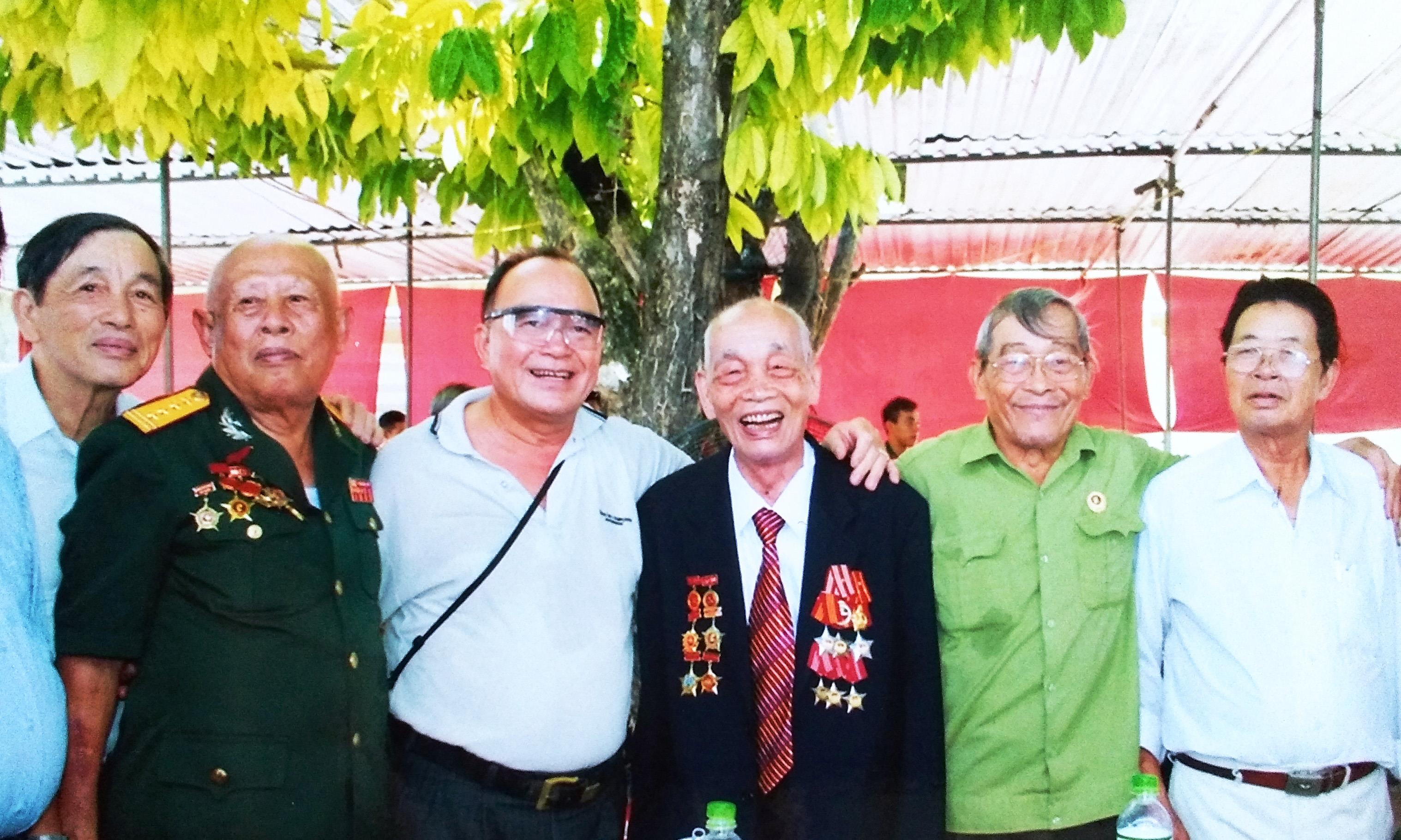 Dòng sữa mẹ cứu sống thương binh