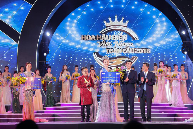 Nguyễn Thị Kim Ngọc đăng quang Hoa hậu biển Việt Nam toàn cầu năm 2018

