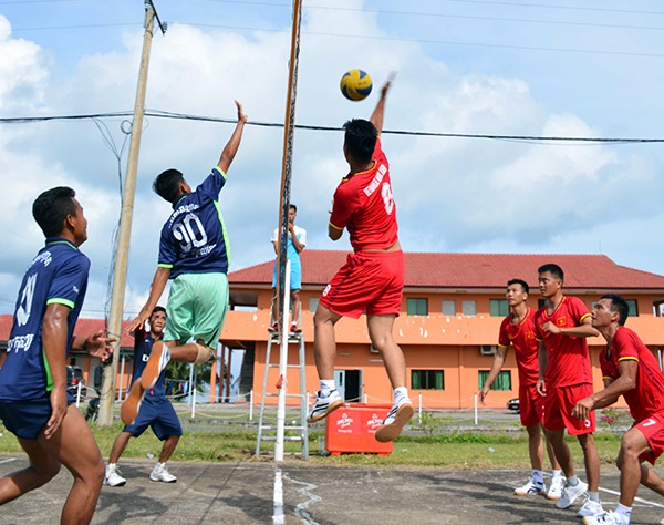 Nhân lên tình đoàn kết, hữu nghị trên đất nước Chùa tháp

