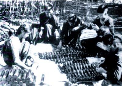 Huy động vũ khí trang bị cho Tổng tiến công và nổi dậy mùa Xuân 1975 