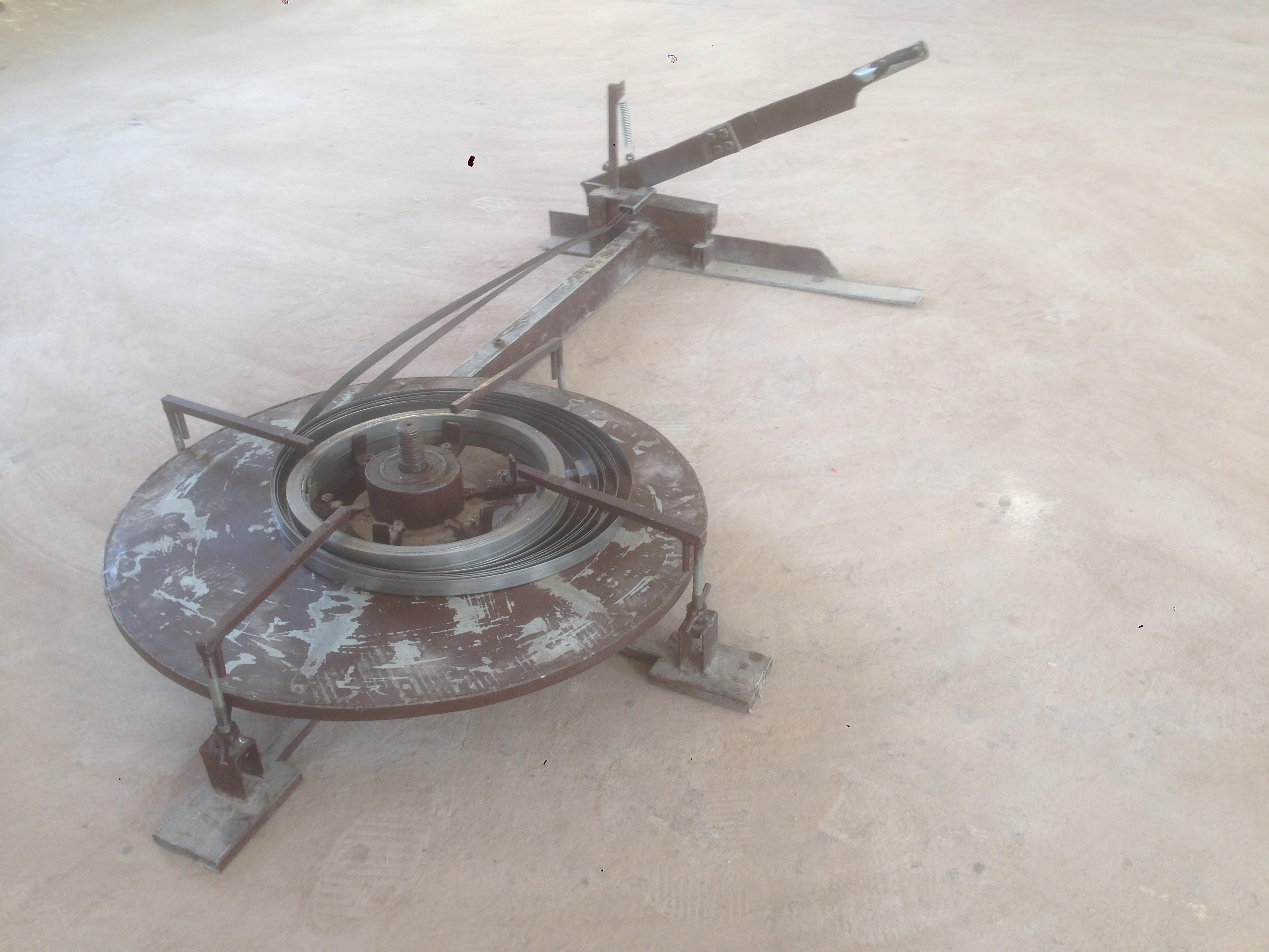 Dụng cụ cắt dây siết đai