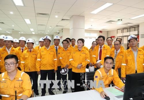 Chủ tịch Quốc hội Nguyễn Thị Kim Ngân: Dự án có ý nghĩa quan trọng trong việc bảo đảm an ninh năng lượng quốc gia