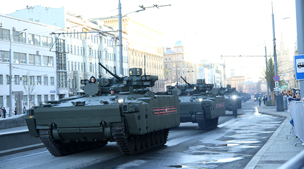 Lực lượng vũ trang Nga diễn tập chuẩn bị cho duyệt binh Ngày Chiến thắng 2018