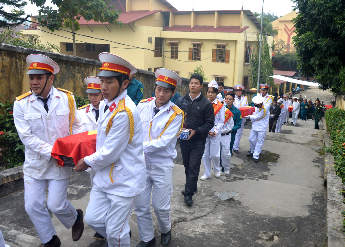 Tập huấn hướng dẫn lập bản đồ, tìm kiếm, quy tập hài cốt liệt sĩ

