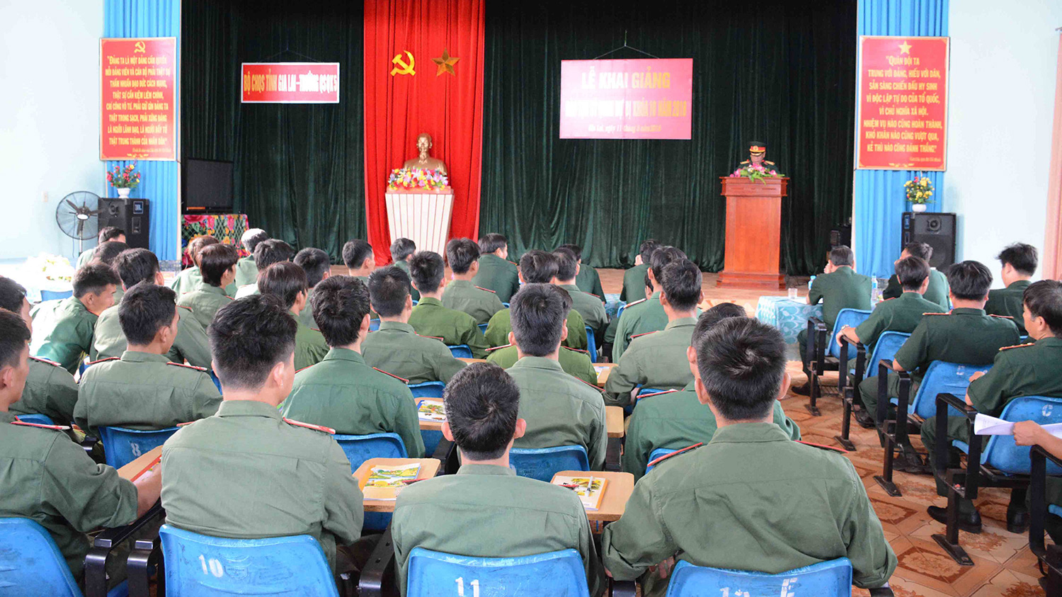 Khai giảng lớp đào tạo sĩ quan dự bị khóa 65, năm 2018