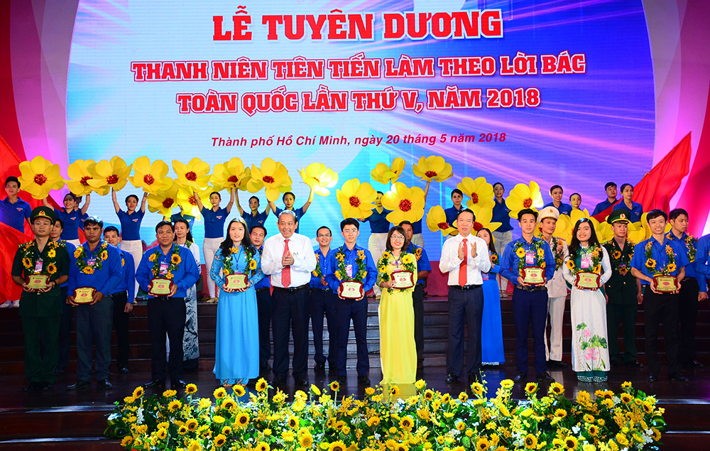 Tôn vinh điển hình thanh niên tiên tiến làm theo lời Bác toàn quốc năm 2018