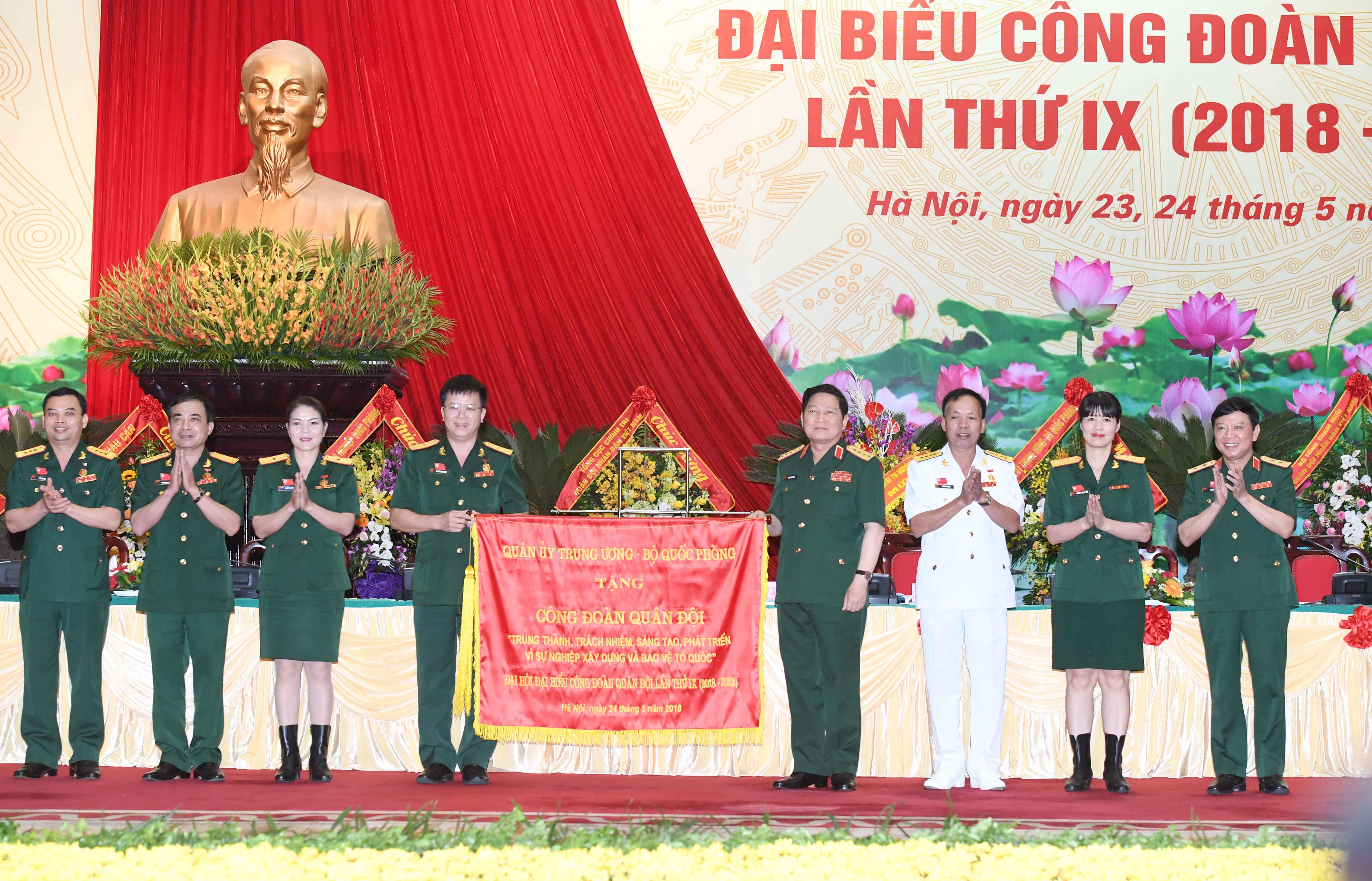 Đại hội đại biểu Công đoàn Quân đội lần thứ IX thành công tốt đẹp
