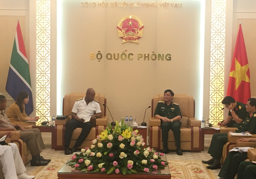 Phát triển quan hệ hợp tác quốc phòng giữa Việt Nam và Nam Phi

