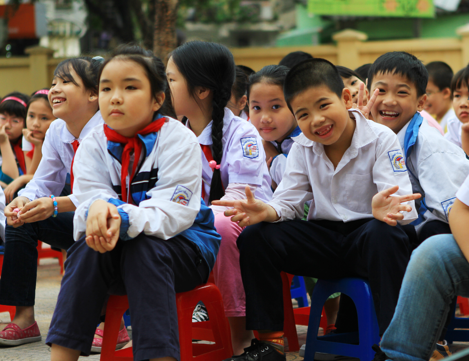 Bài 1: “Du học tại chỗ” còn nhiều băn khoăn