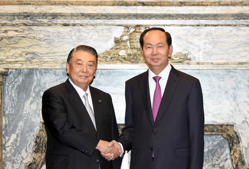 Chủ tịch nước Trần Đại Quang hội kiến Chủ tịch Hạ viện Nhật Bản Tadamori Oshima