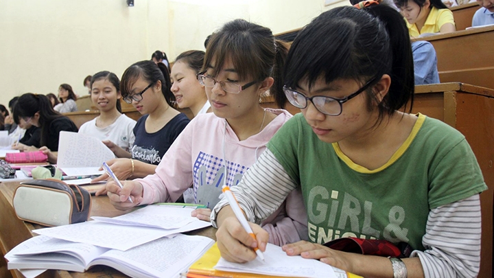 TRIỆT TIÊU BỆNH HƯ DANH TRONG GIÁO DỤC