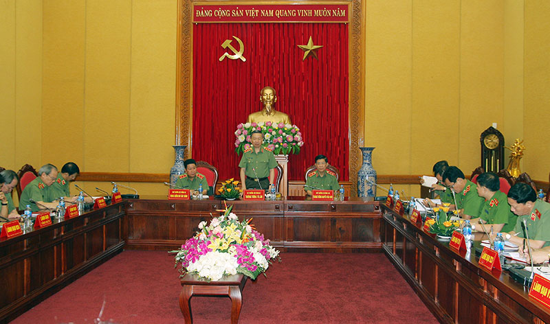 Đấu tranh, ngăn chặn hiệu quả âm mưu, hoạt động chống phá của các thế lực thù địch, phản động