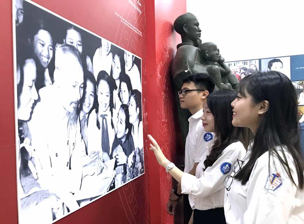 Ngôi trường vinh dự nhiều lần được Bác Hồ về thăm