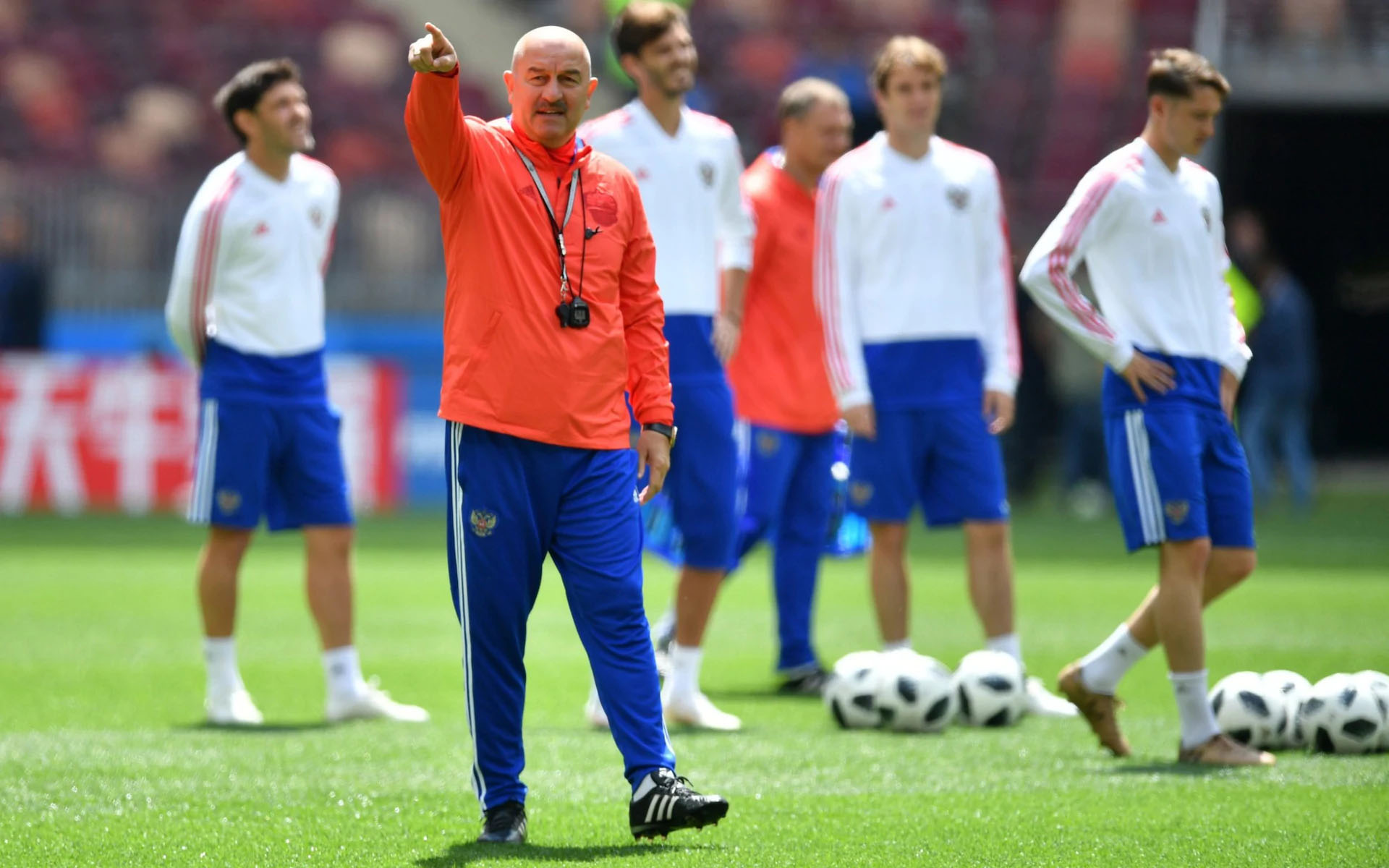 Nga – Ả Rập Xê Út: Chủ nhà ra quân