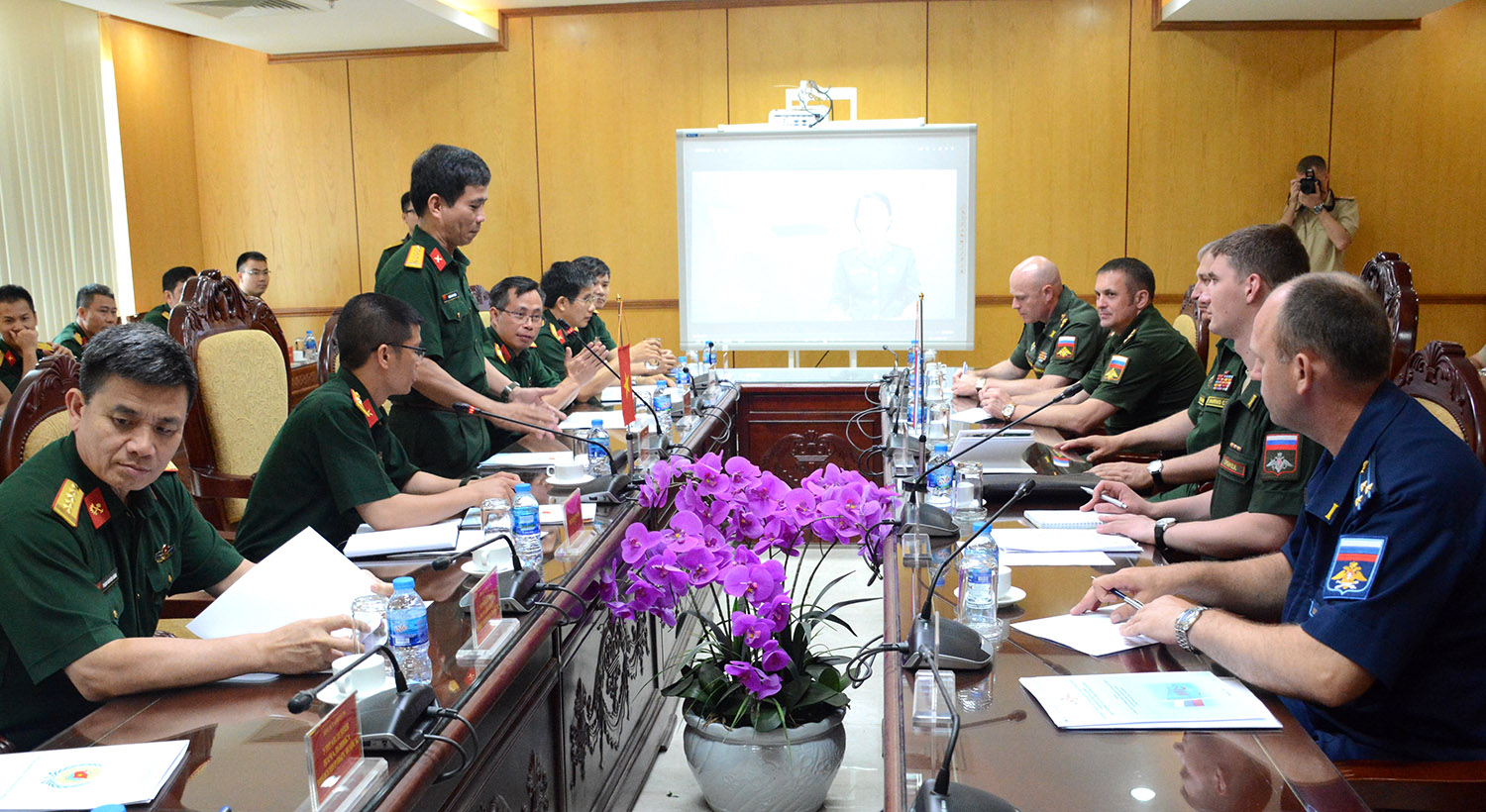 Việt Nam – Liên bang Nga chia sẻ kinh nghiệm trong hoạt động gìn giữ hòa bình Liên hợp quốc