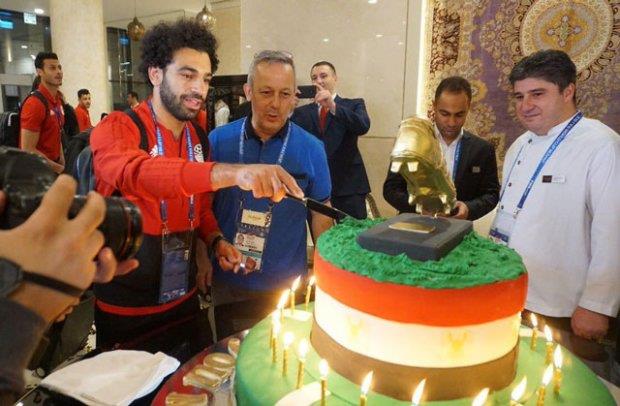 Nhịp đập Volga: Salah nhận quà đặc biệt