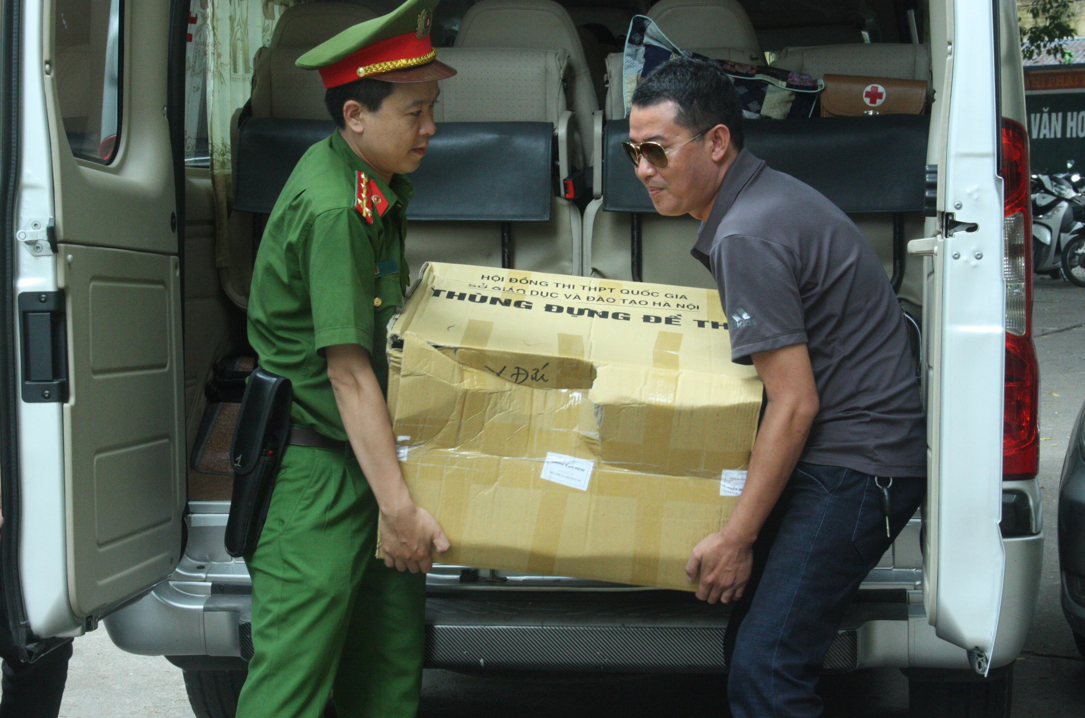 Kỳ thi THPT quốc gia năm 2018: Đề thi đã đến các điểm thi an toàn 