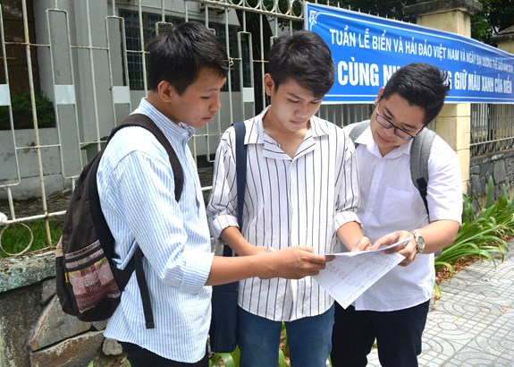 Đề thi tổ hợp Khoa học tự nhiên có tính phân loại thí sinh cao

