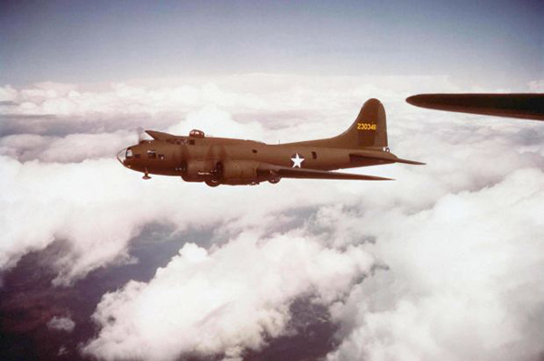 Phát hiện mảnh vỡ máy bay ném bom B-17 của Mỹ ở Biển Bắc