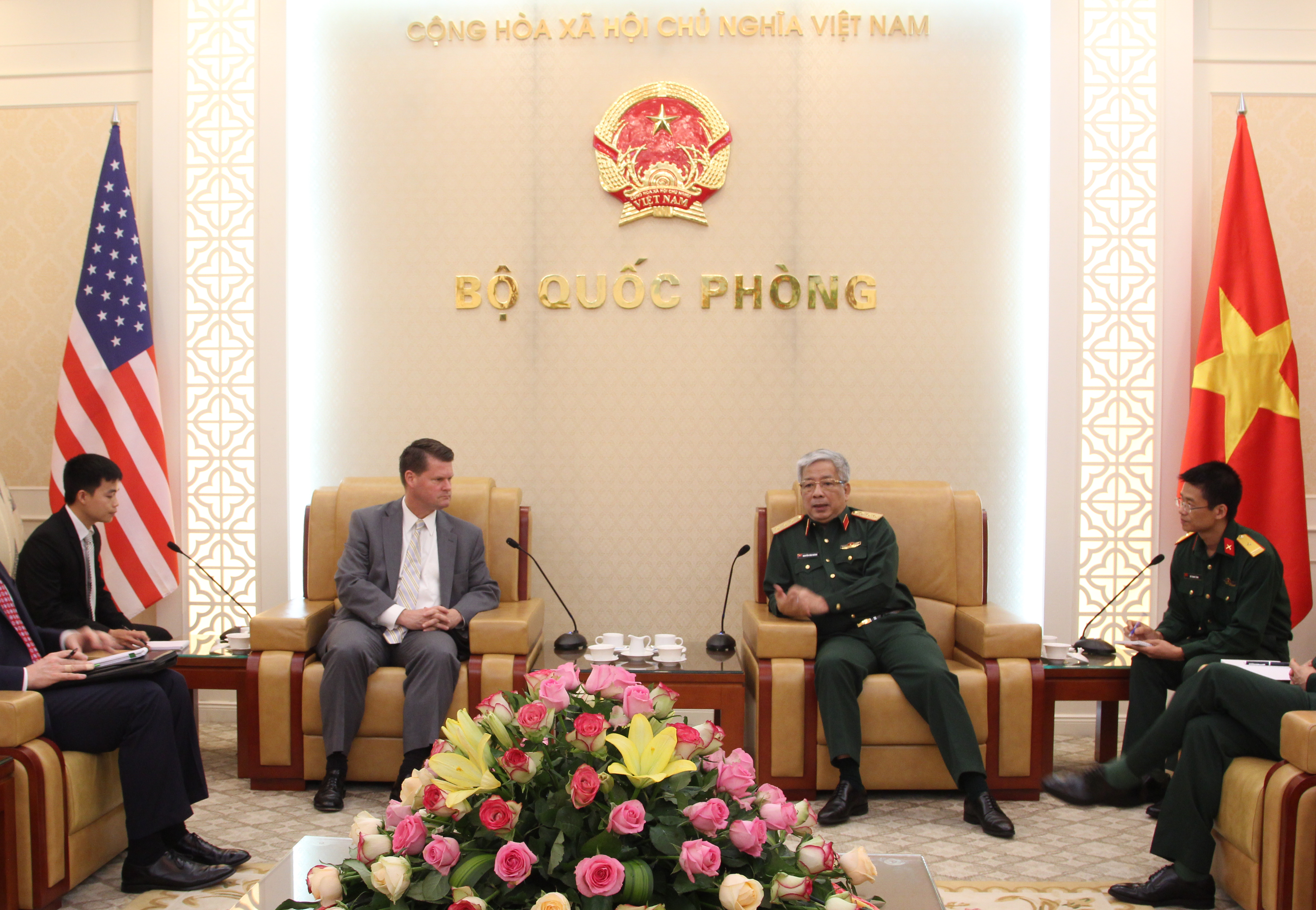Thúc đẩy hợp tác quốc phòng Việt Nam – Hoa Kỳ