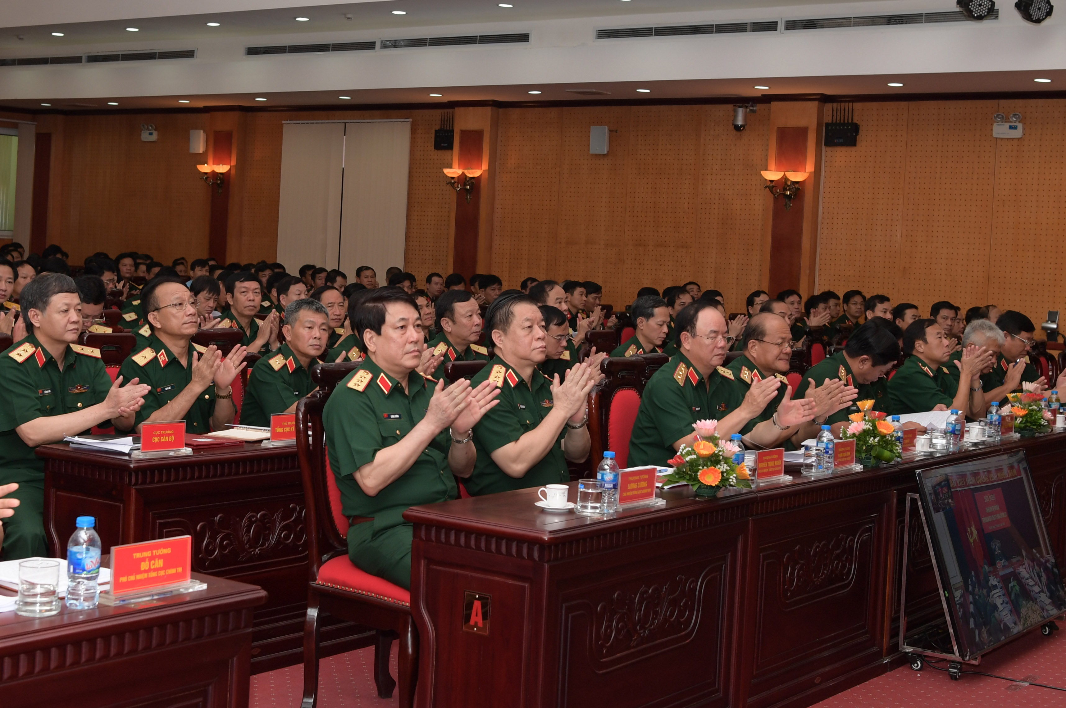 Hội nghị cán bộ chính trị toàn quân triển khai nhiệm vụ công tác Đảng, công tác chính trị 6 tháng cuối năm 2018