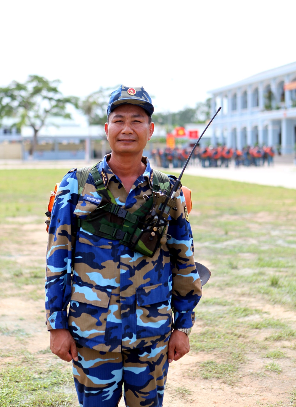 Trung tá Nguyễn Văn Huệ, Tiểu đoàn trưởng Tiểu đoàn 473, Lữ đoàn 147 trực tiếp chỉ huy cán bộ, chiến sĩ của đơn vị huấn luyện.